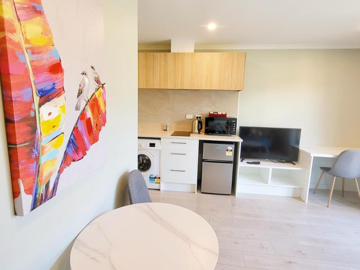 White Stone Apartment 레이크 테카포 외부 사진